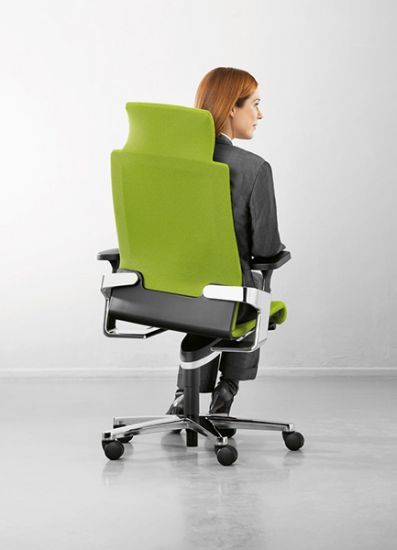 Кресло Он | On с высокой спинкой с подголовником черная